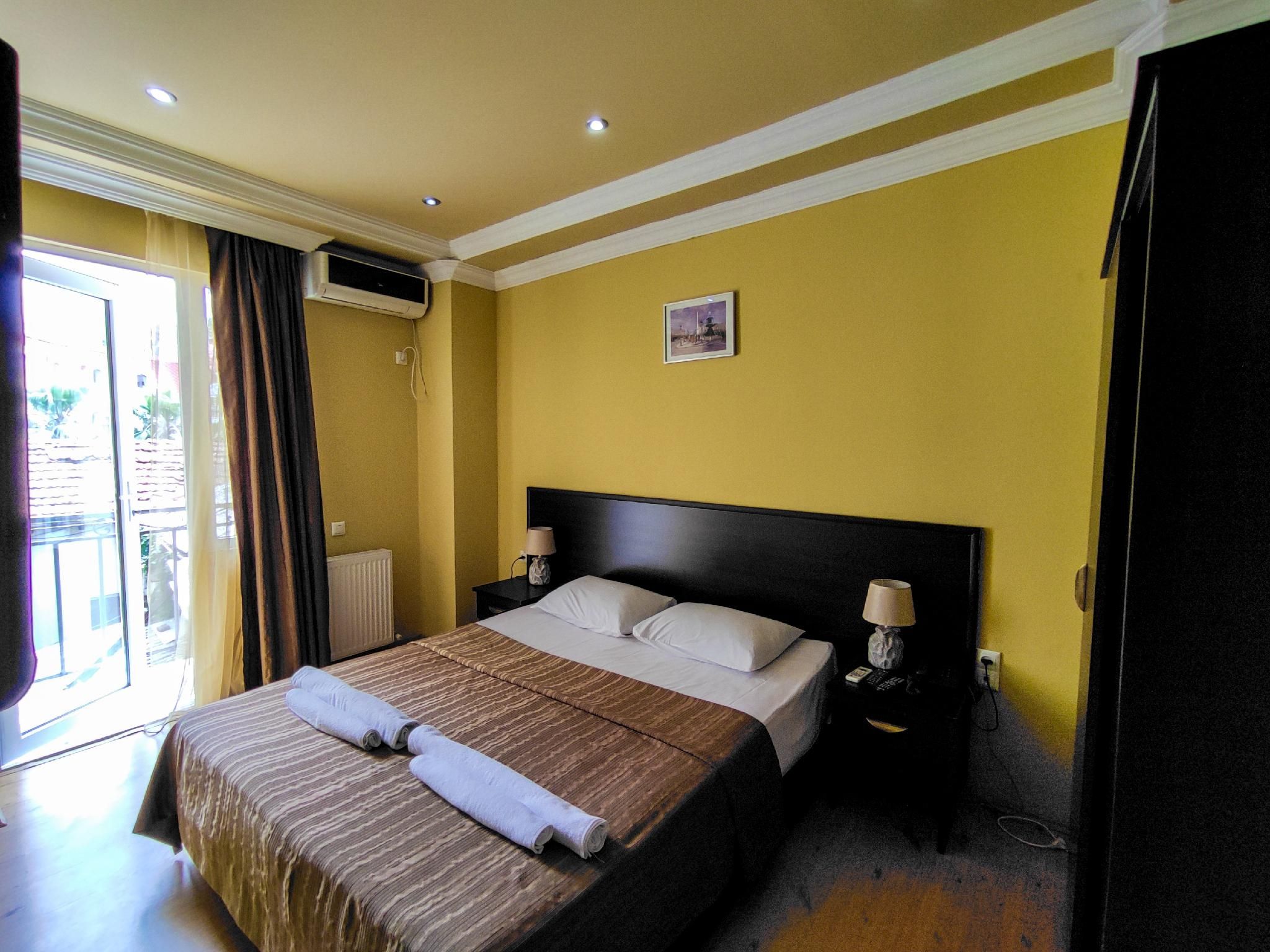 Double Economy Room