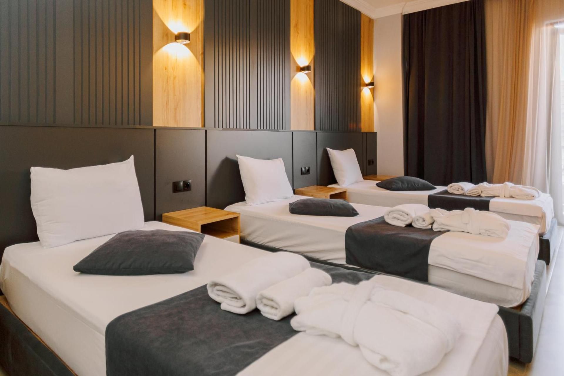 Senator Hotel