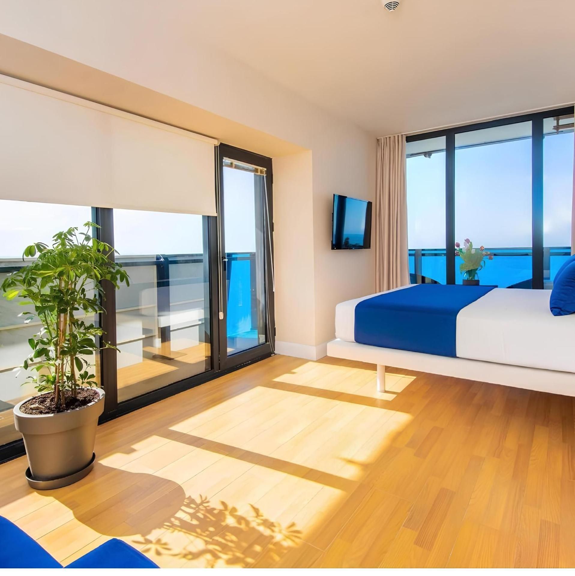 Junior Suite with Sea View