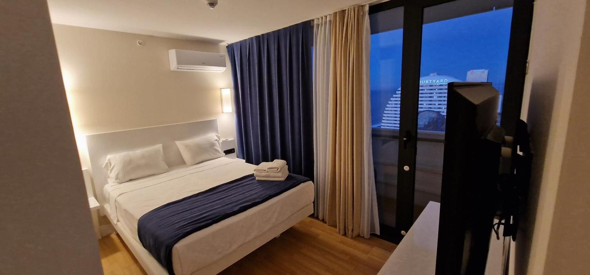One-Bedroom Suite