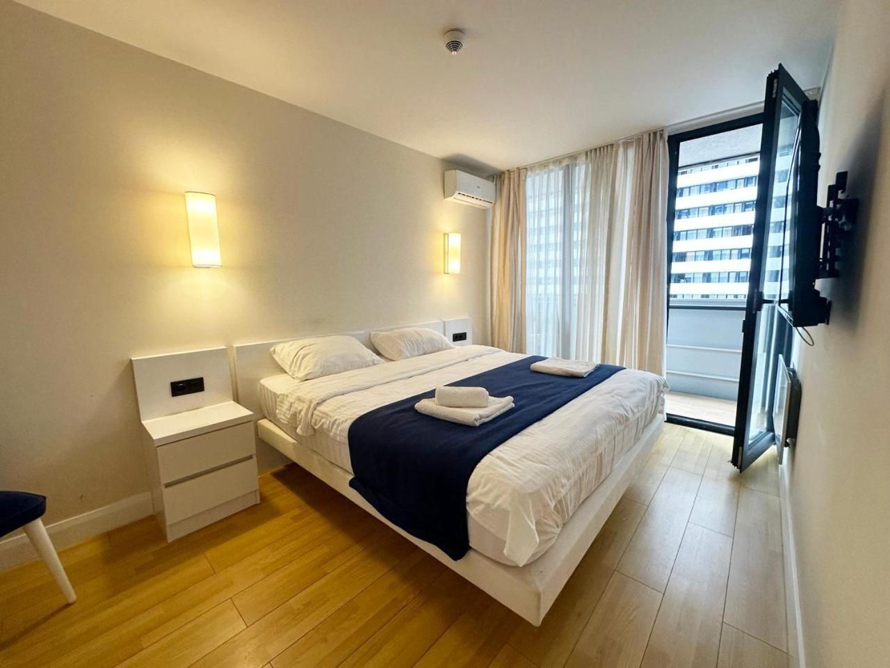 Deluxe Double Room with Balcony and Sea View