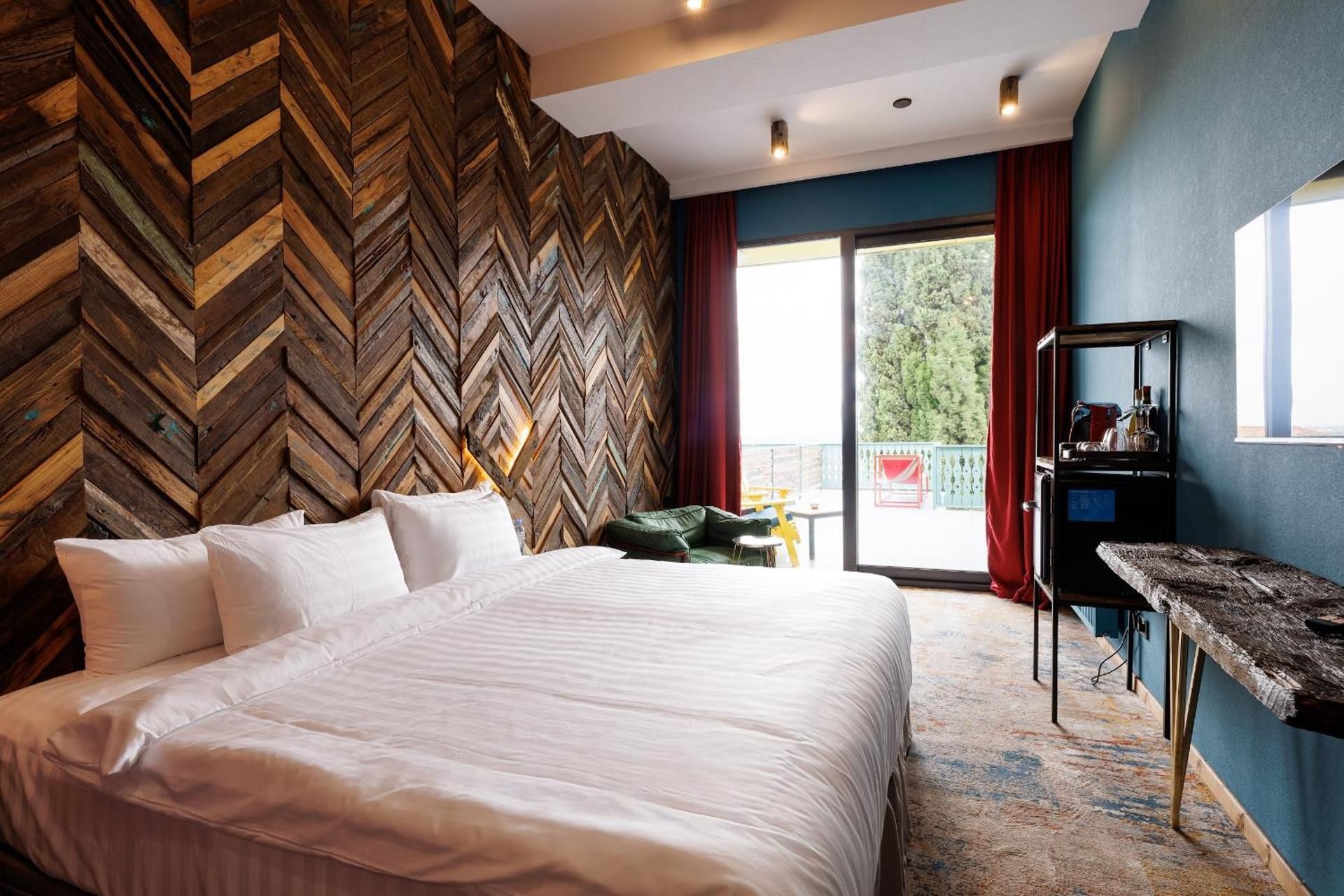 Superior Double or Twin Room with Terrace