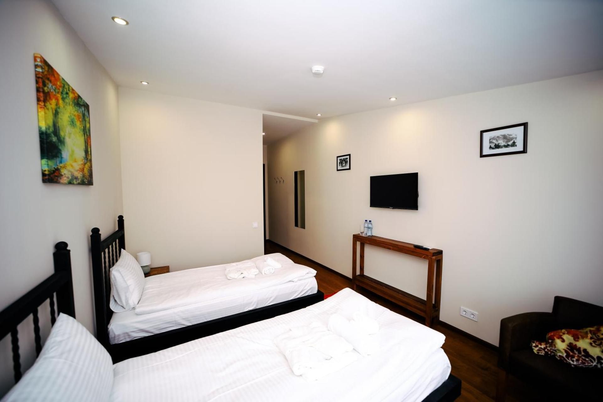 Mountain House Kazbegi Standard Twin Room 2