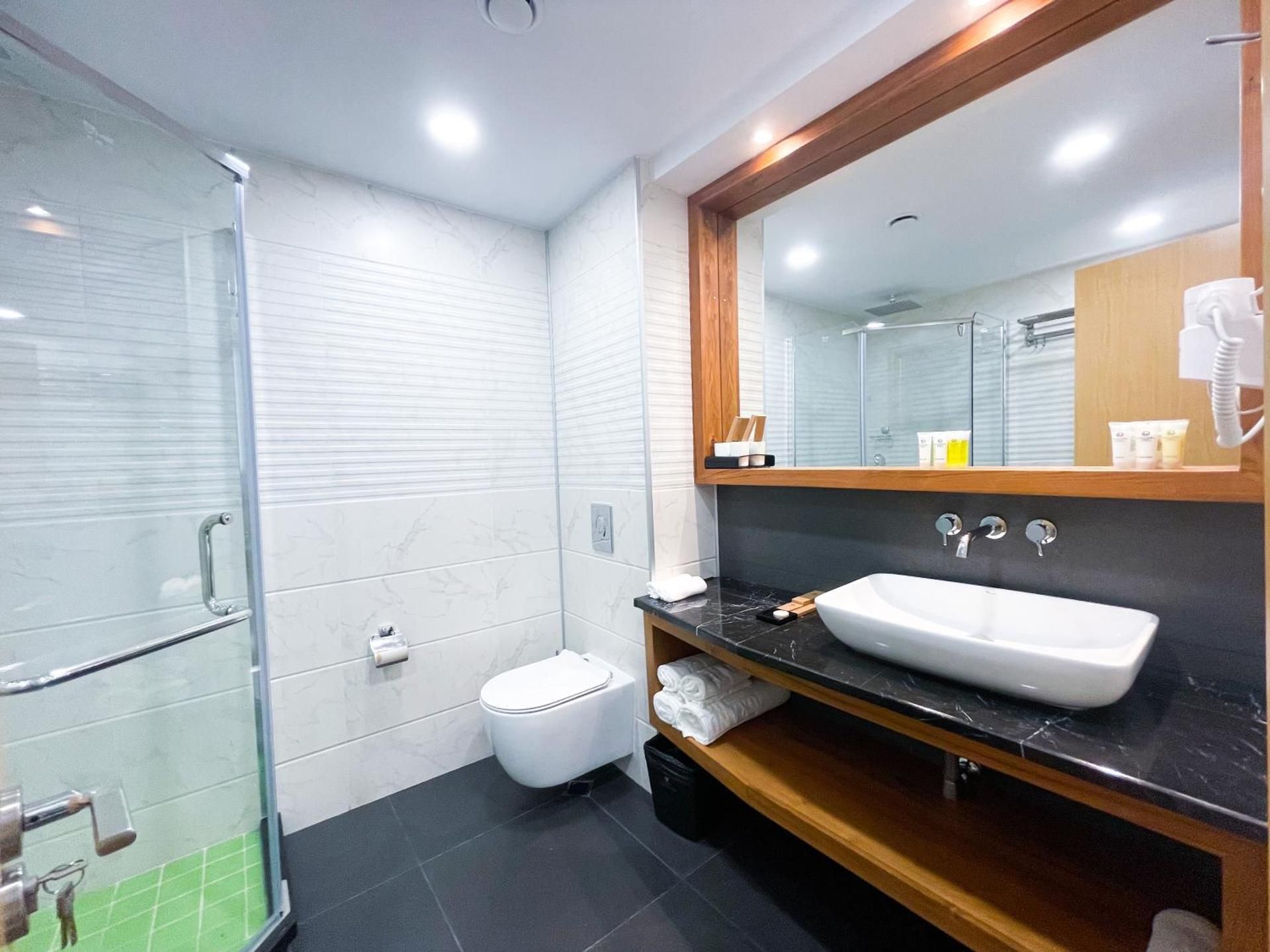 Junior Suite with Balcony