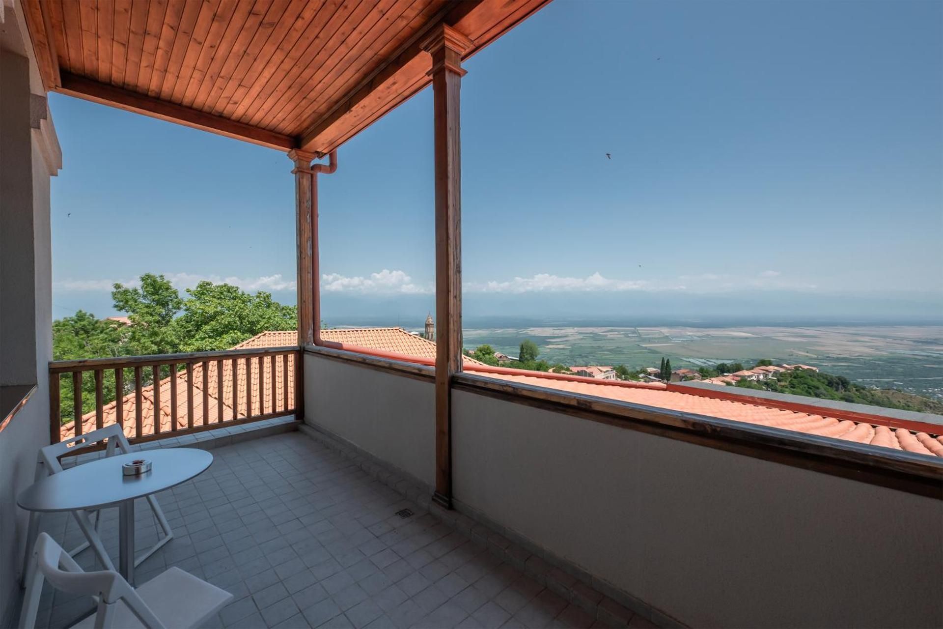 Double Room with Mountain View