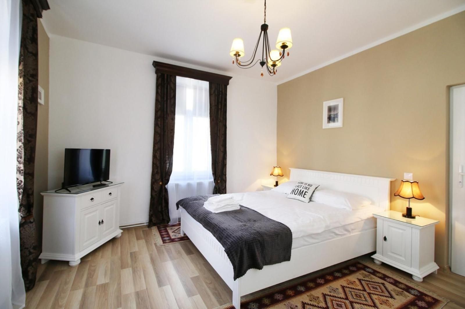 Double Room with Private External Bathroom