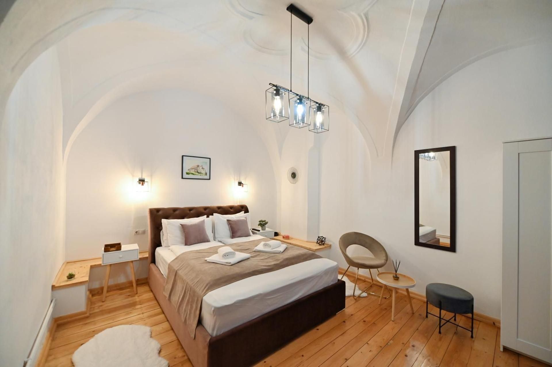 King Room