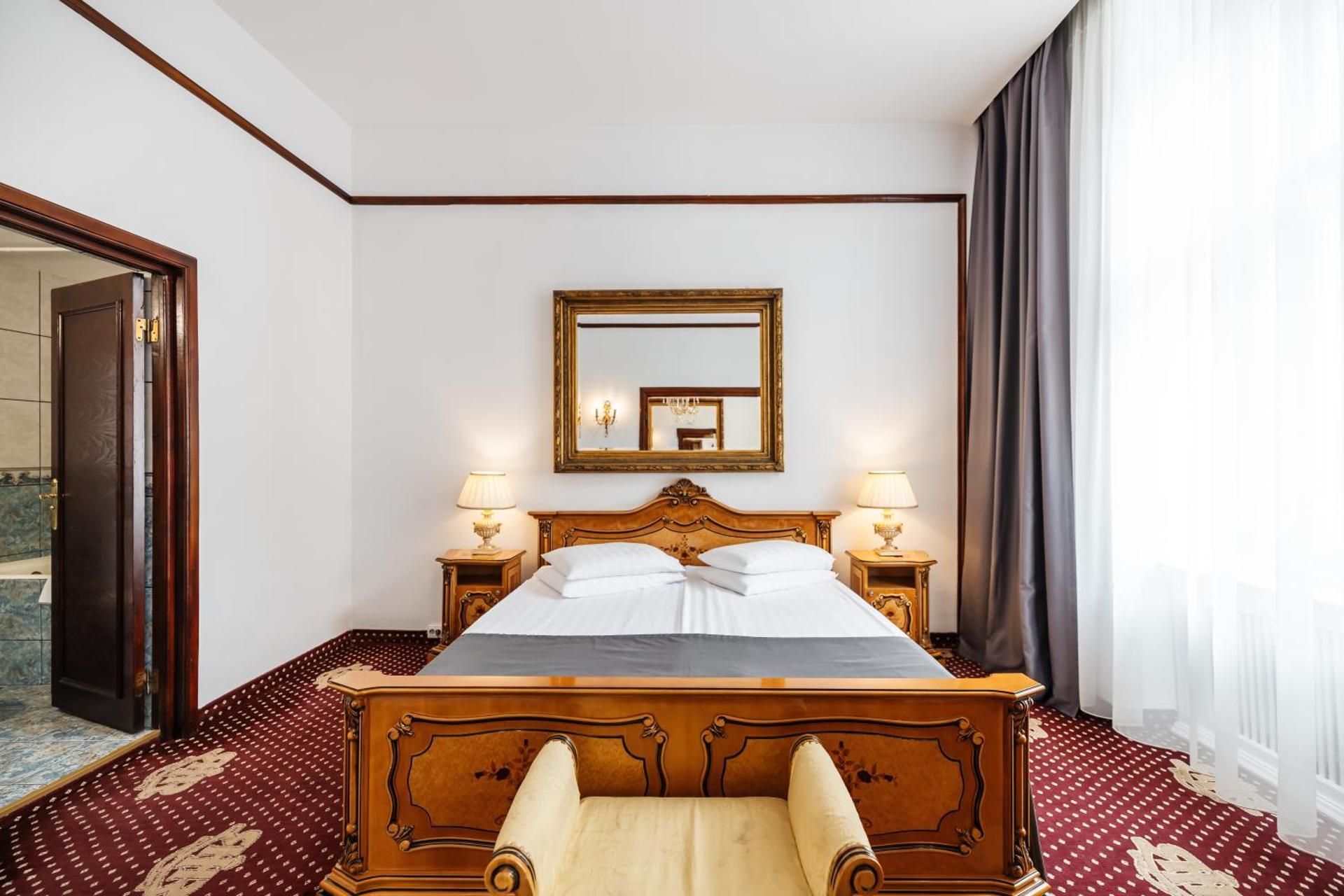 One-Bedroom Suite