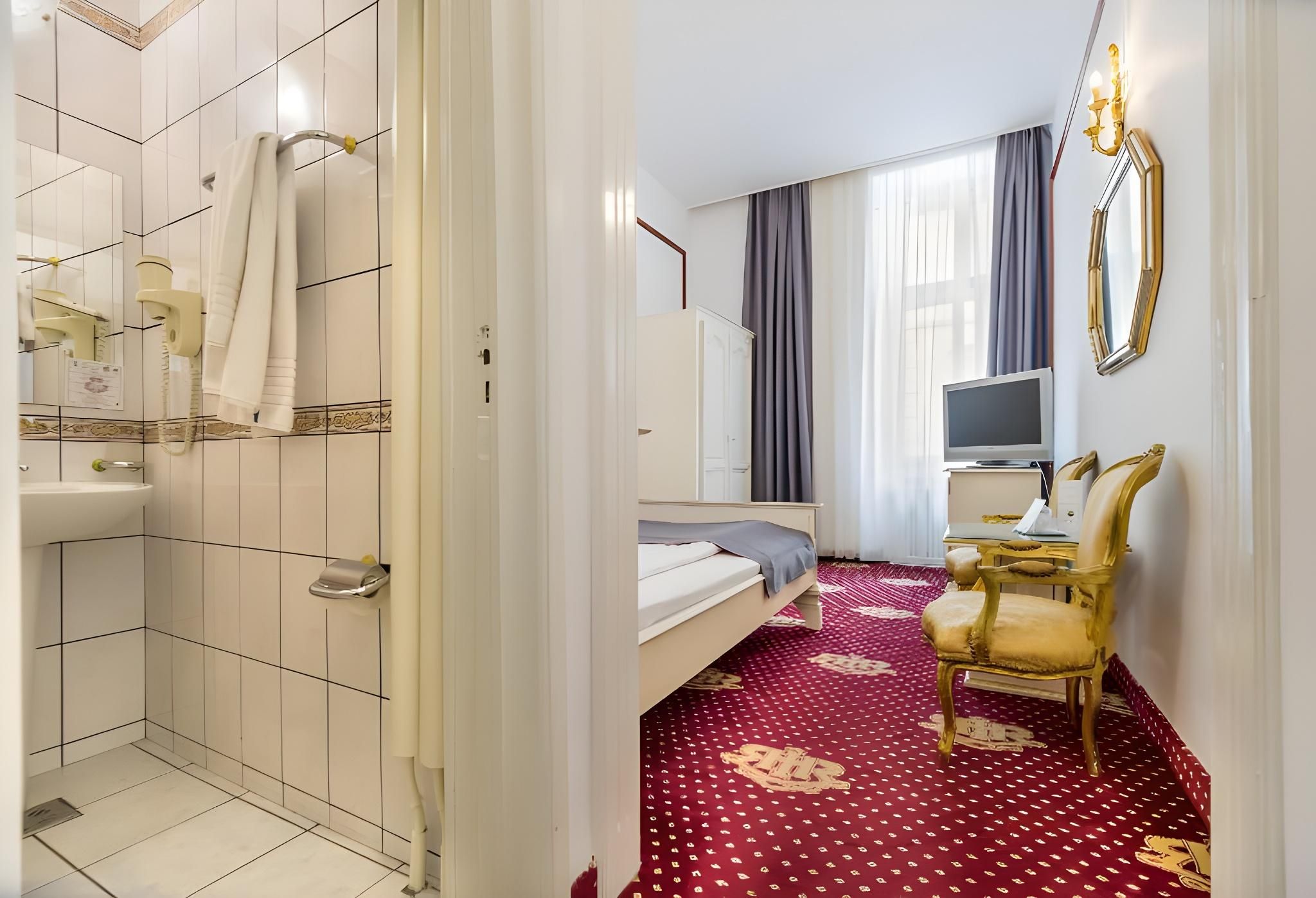 Single Room