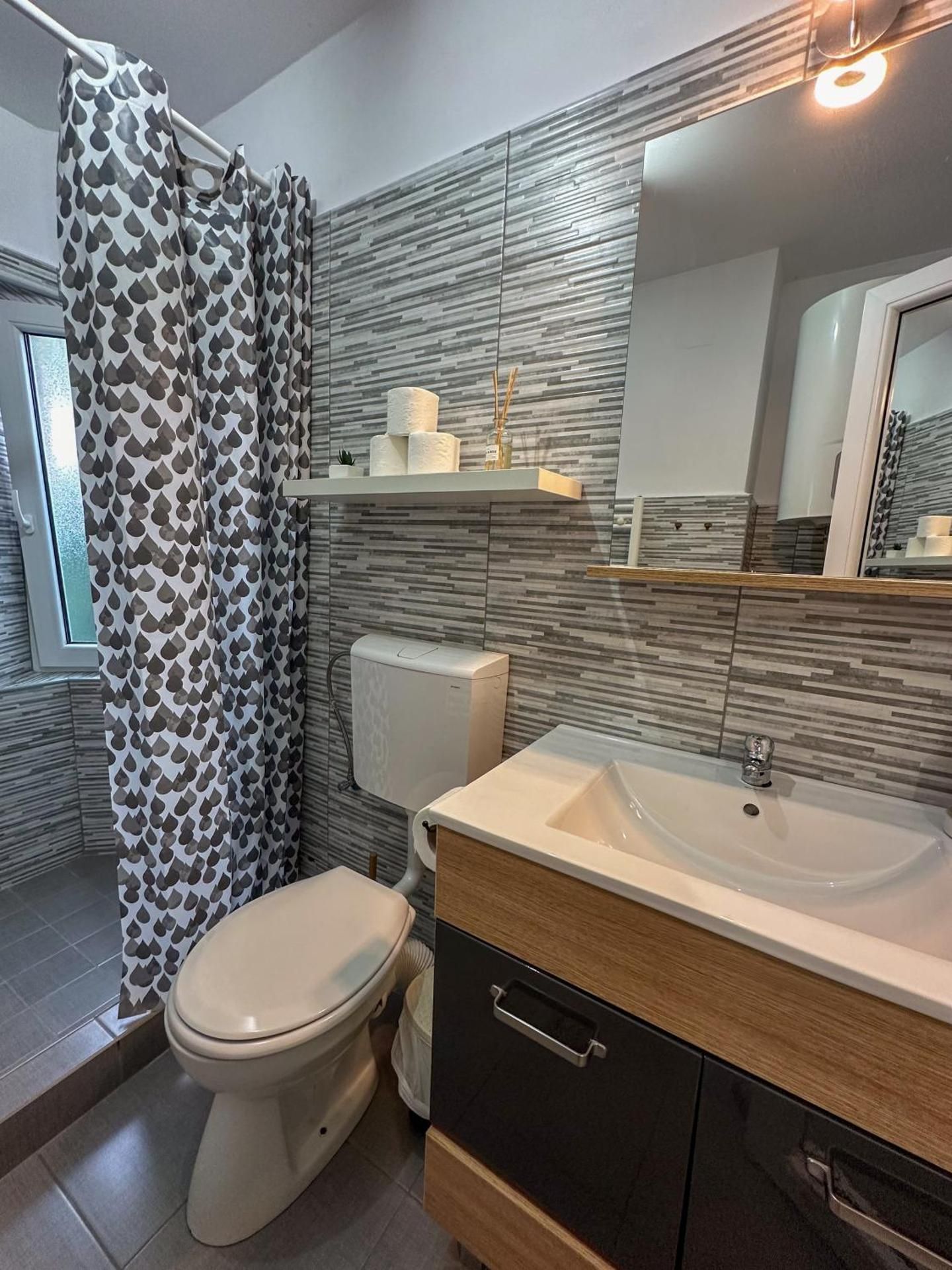 Apartment 3