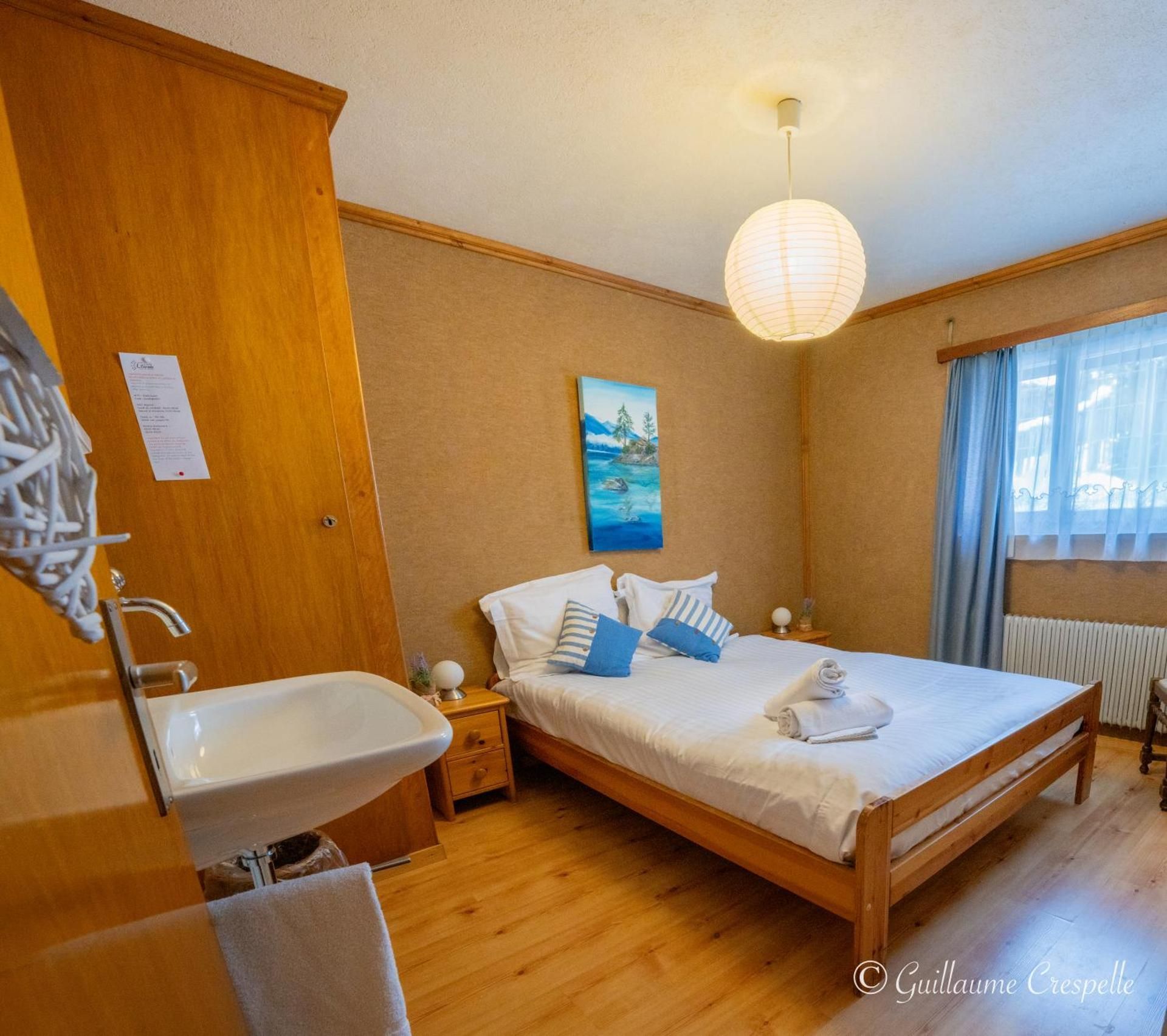 Double Room with Shared Bathroom