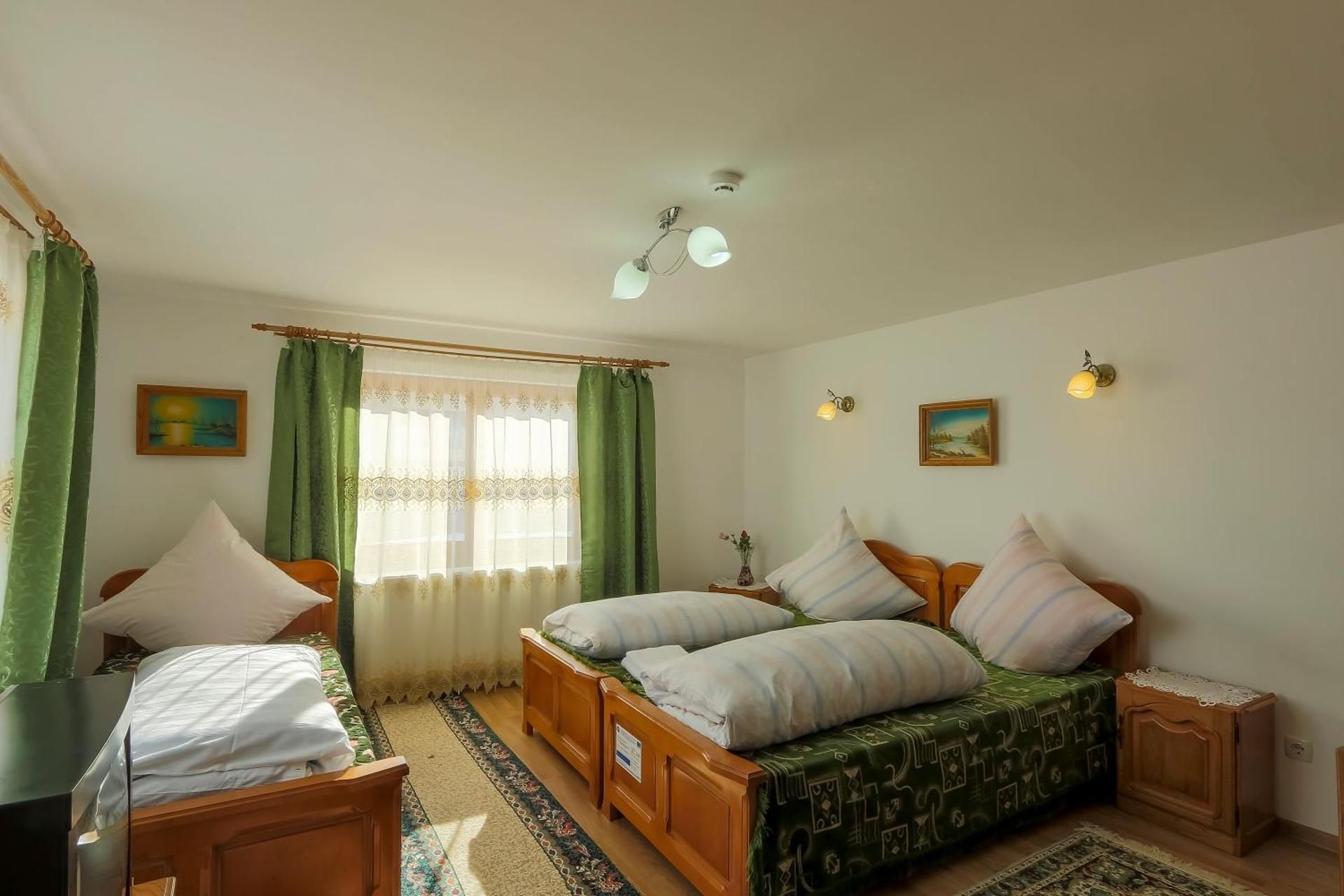 Triple Room with Shared Bathroom