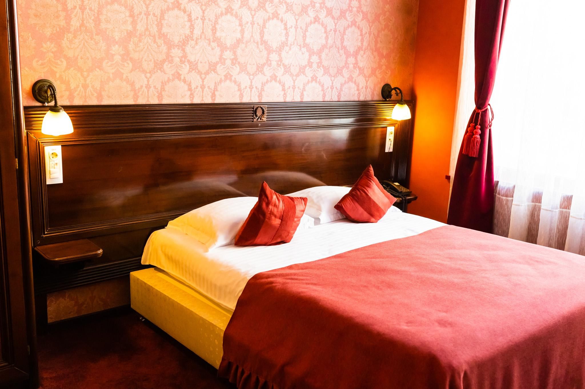 Daily Plaza Hotel Double Executive 2