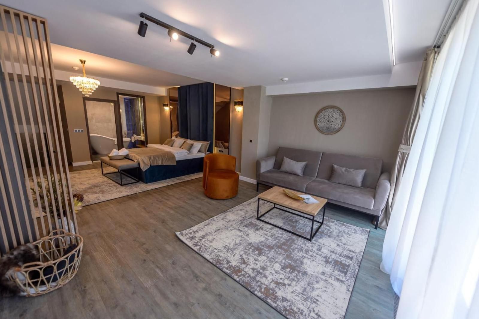 Royal Junior Suite