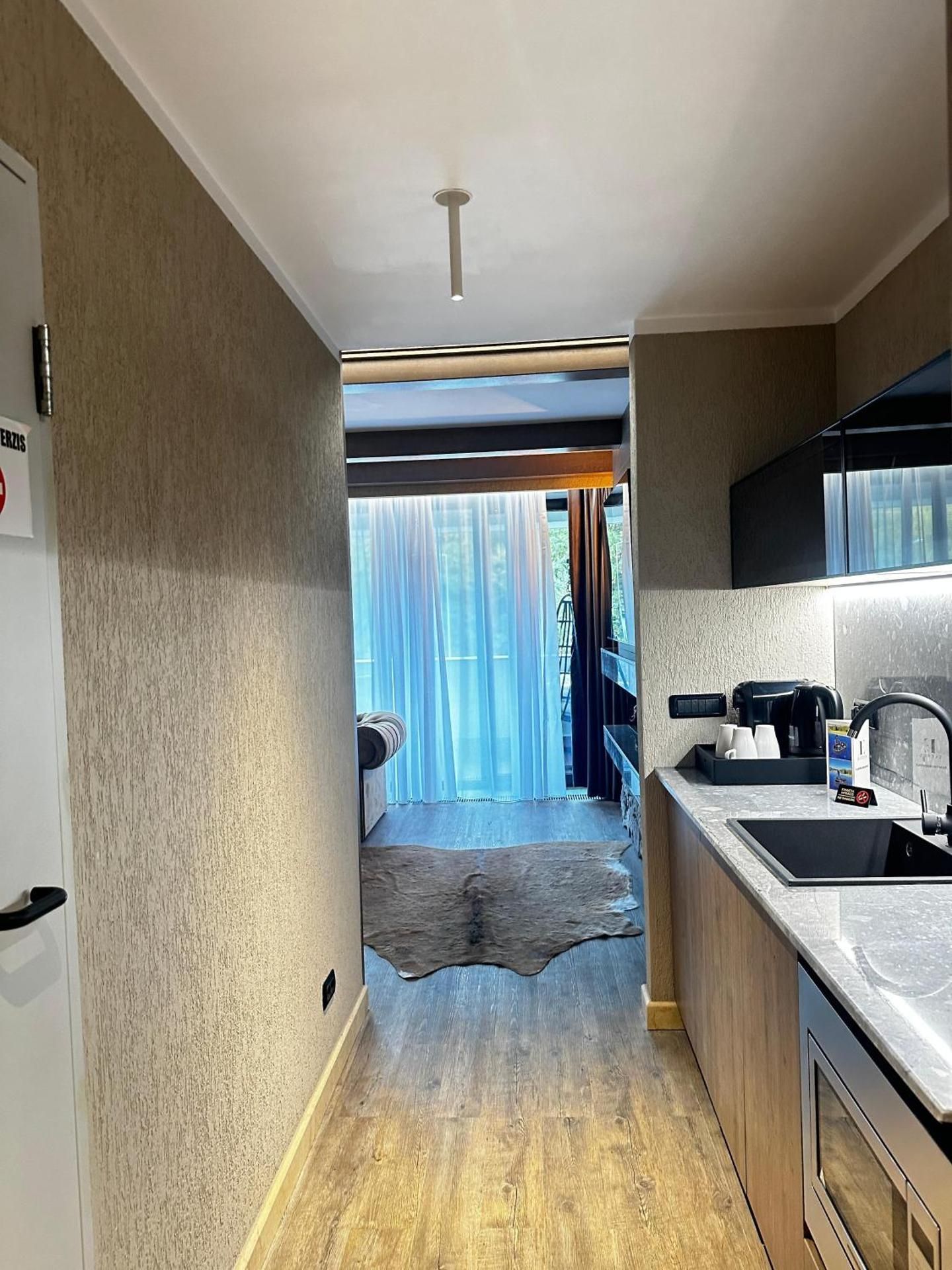 Elexus Chalet