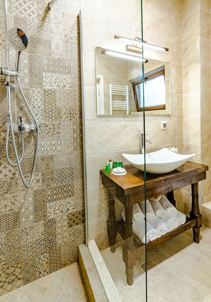 YAEL LUXURY APARTMENTS 2 Classic Apartment 2