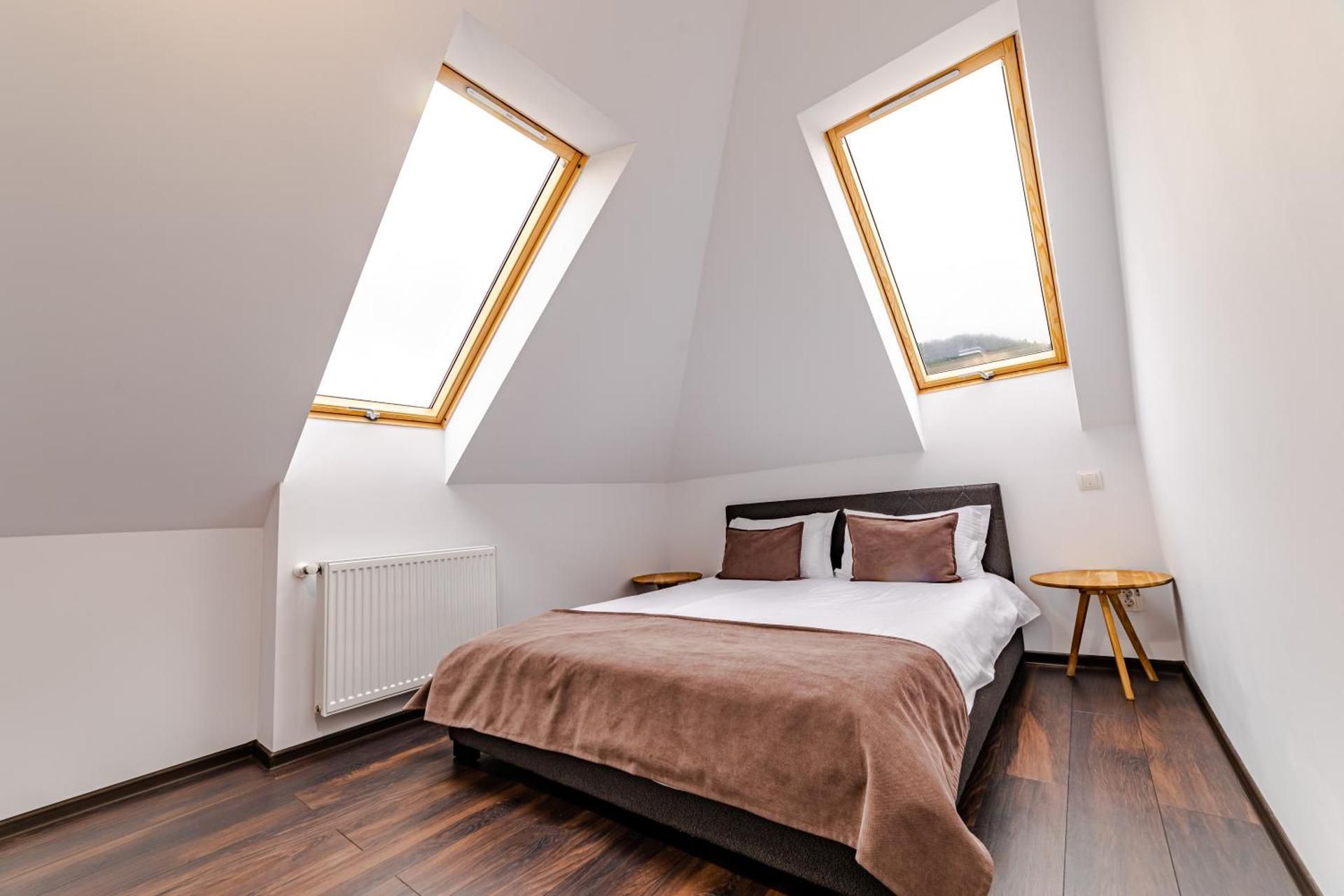 Suite with Mountain View