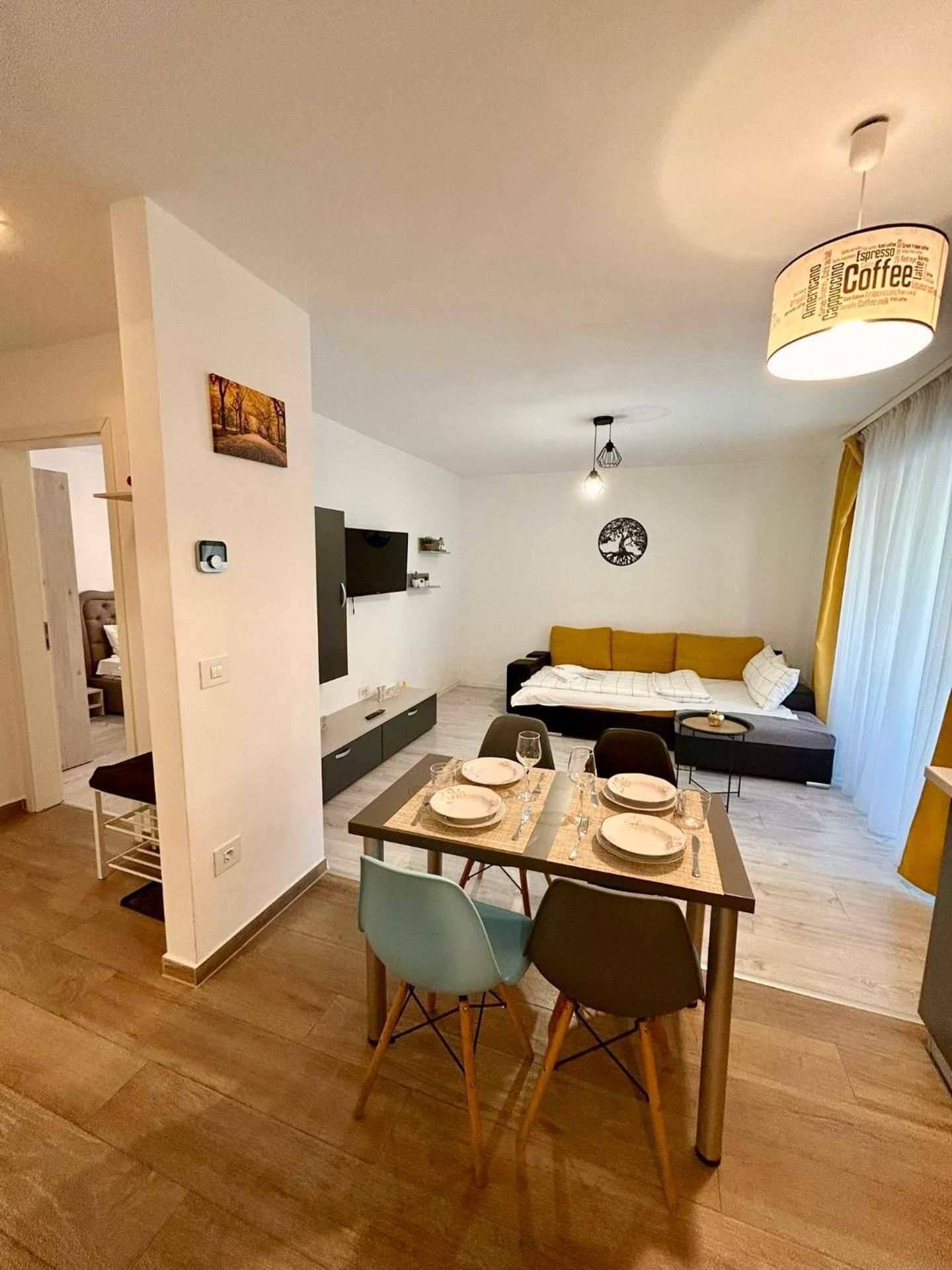 Studio Apartment