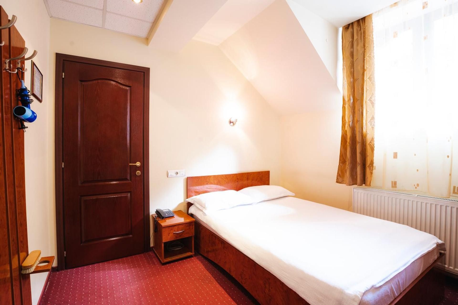 Natural Palace Double Room 2