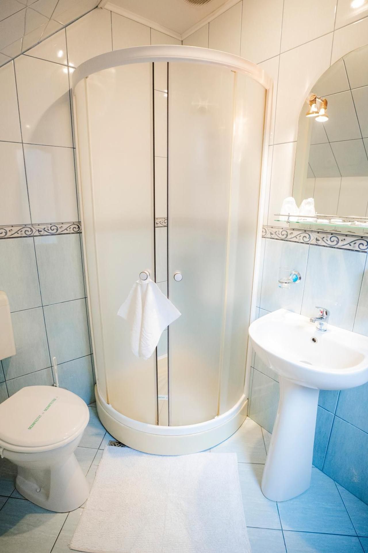 Double Room with Private Bathroom