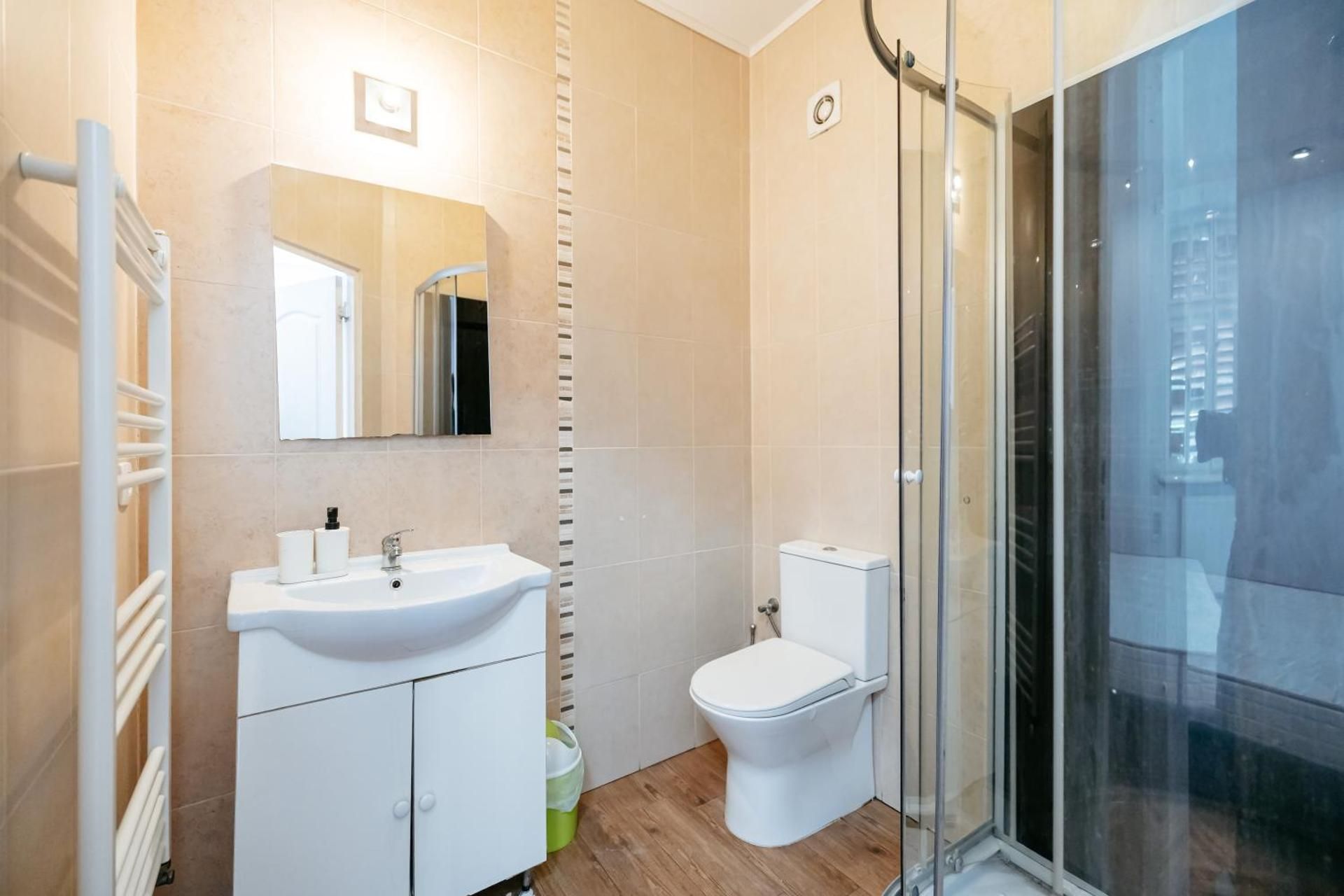 Studio Apartment