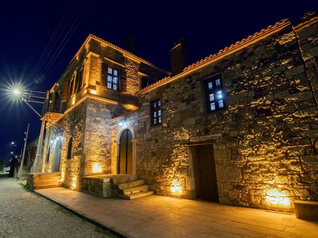 4bb86a8c5fd37aab50628a64f4405376