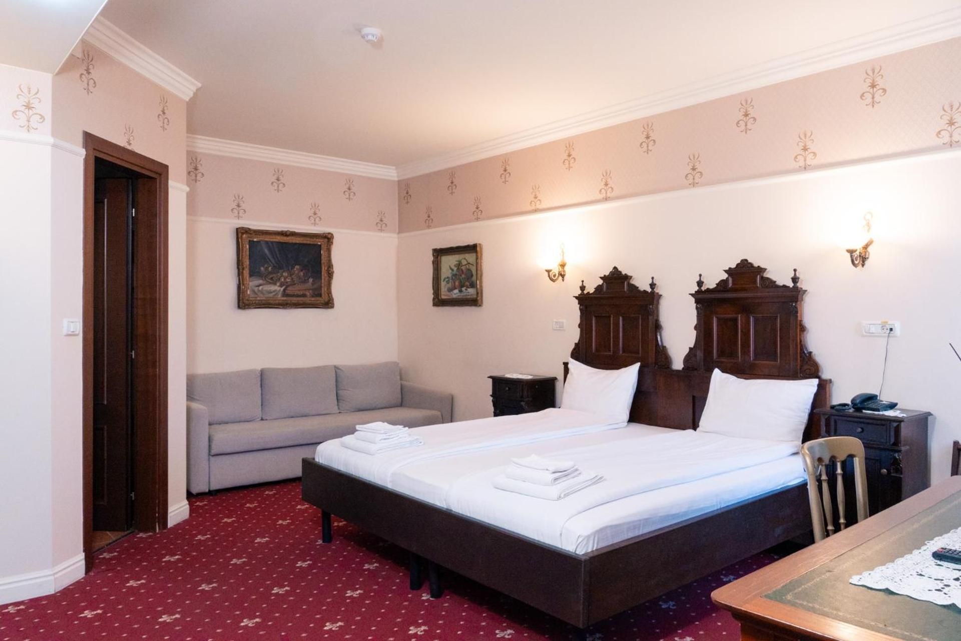Superior Double Room with Sofa Bed