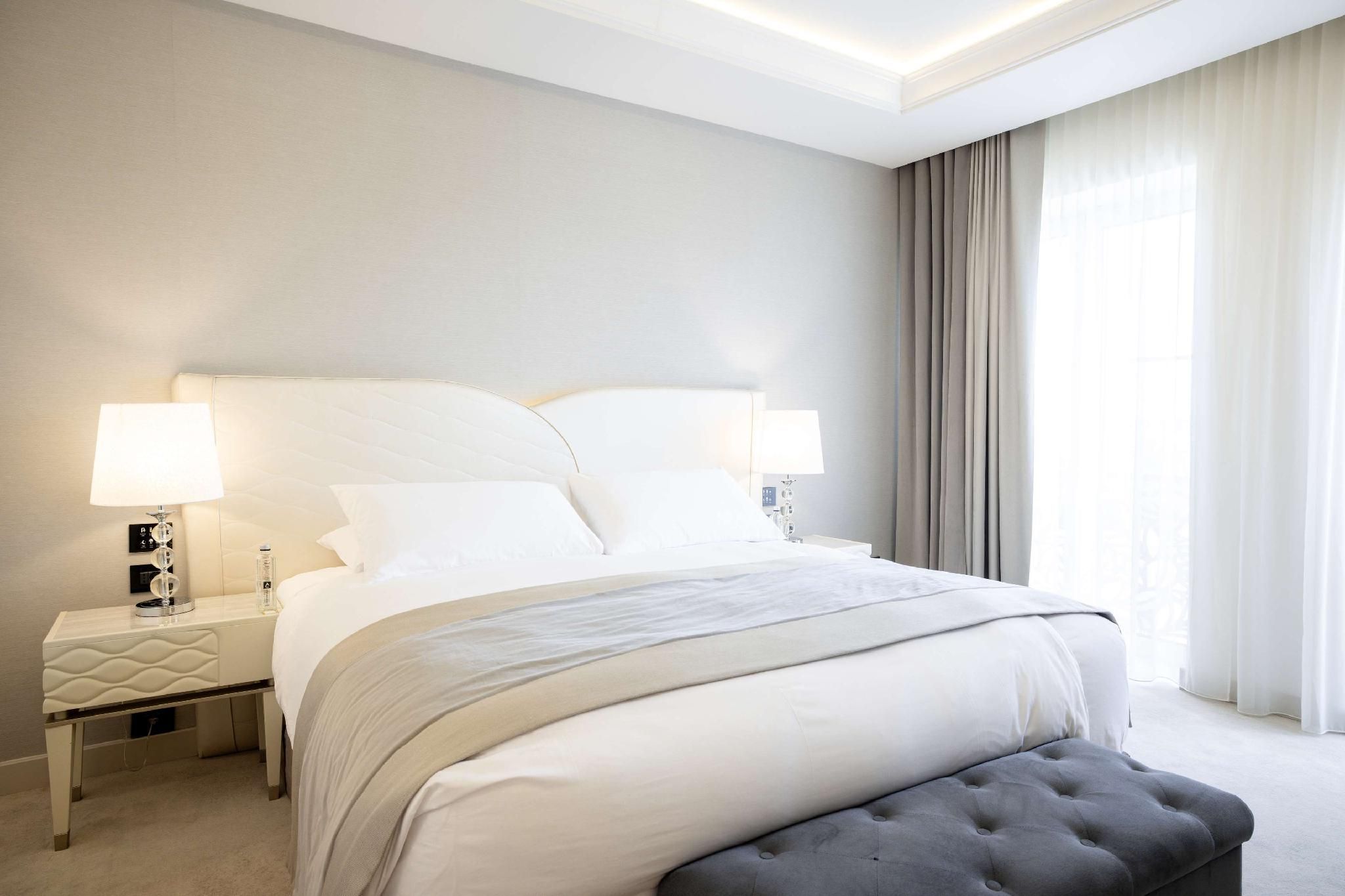 King Deluxe Room