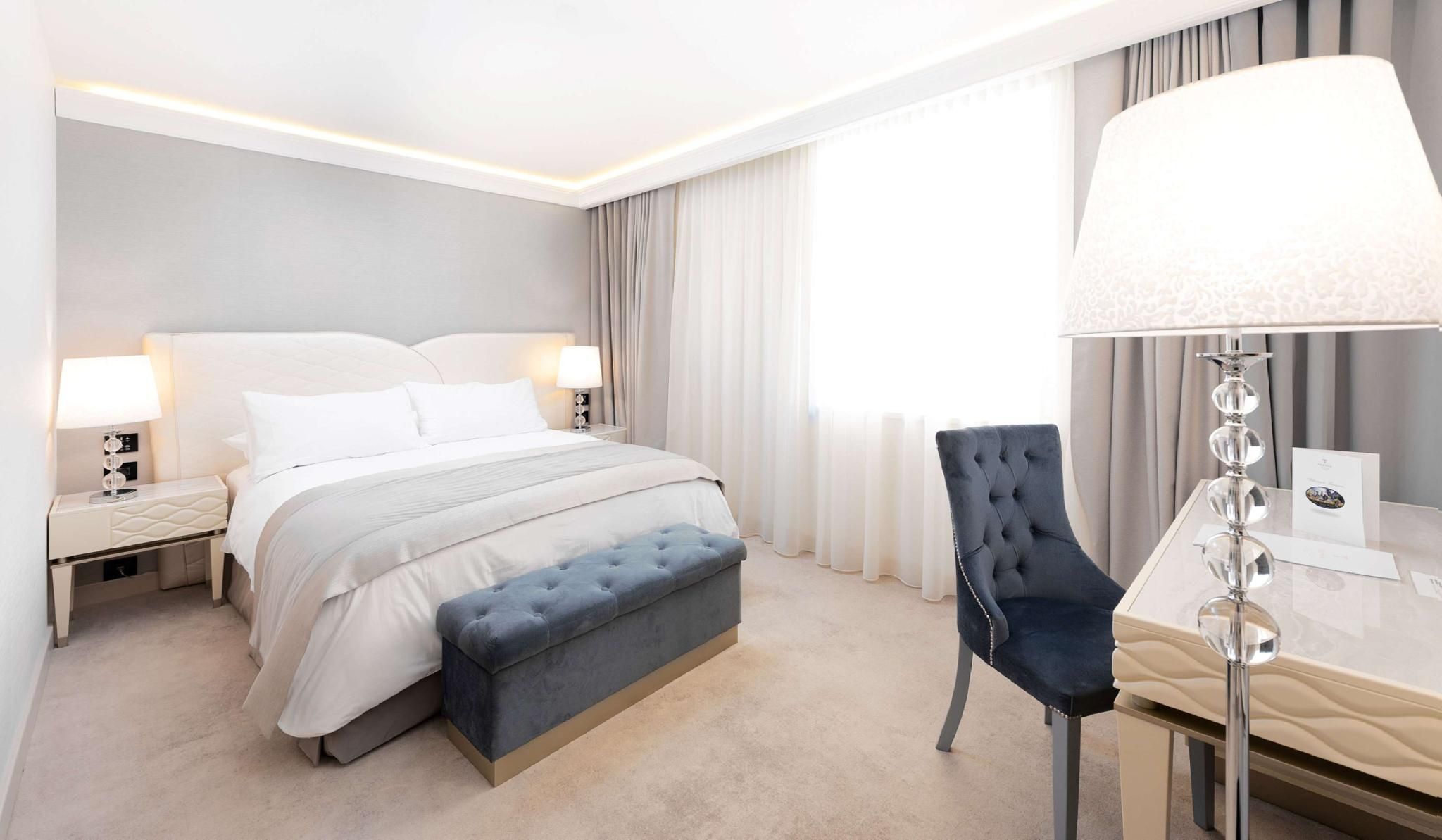 King Junior Suite