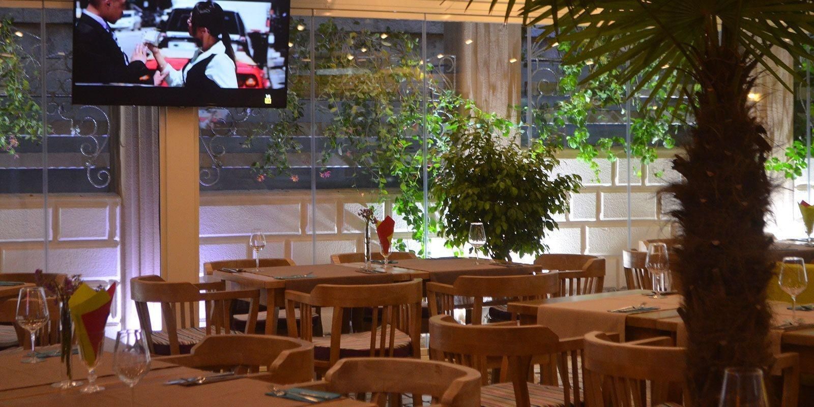 Peninsula Boutique Hotel