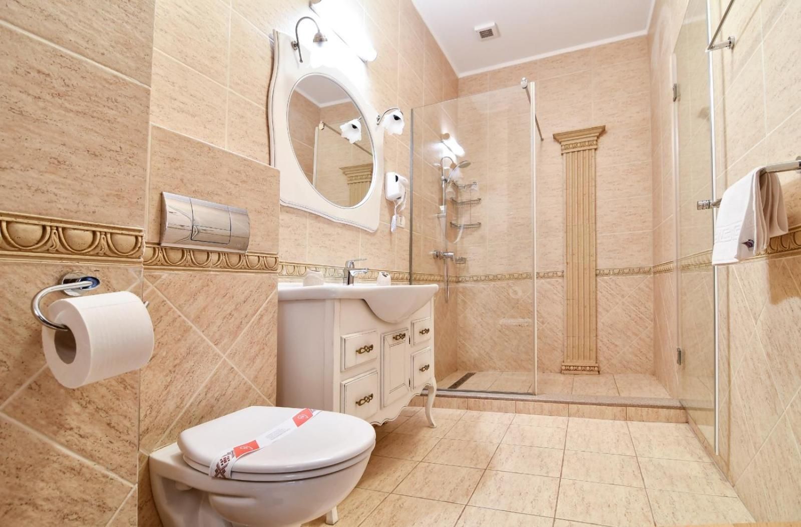 Deluxe Suite with Sea View
