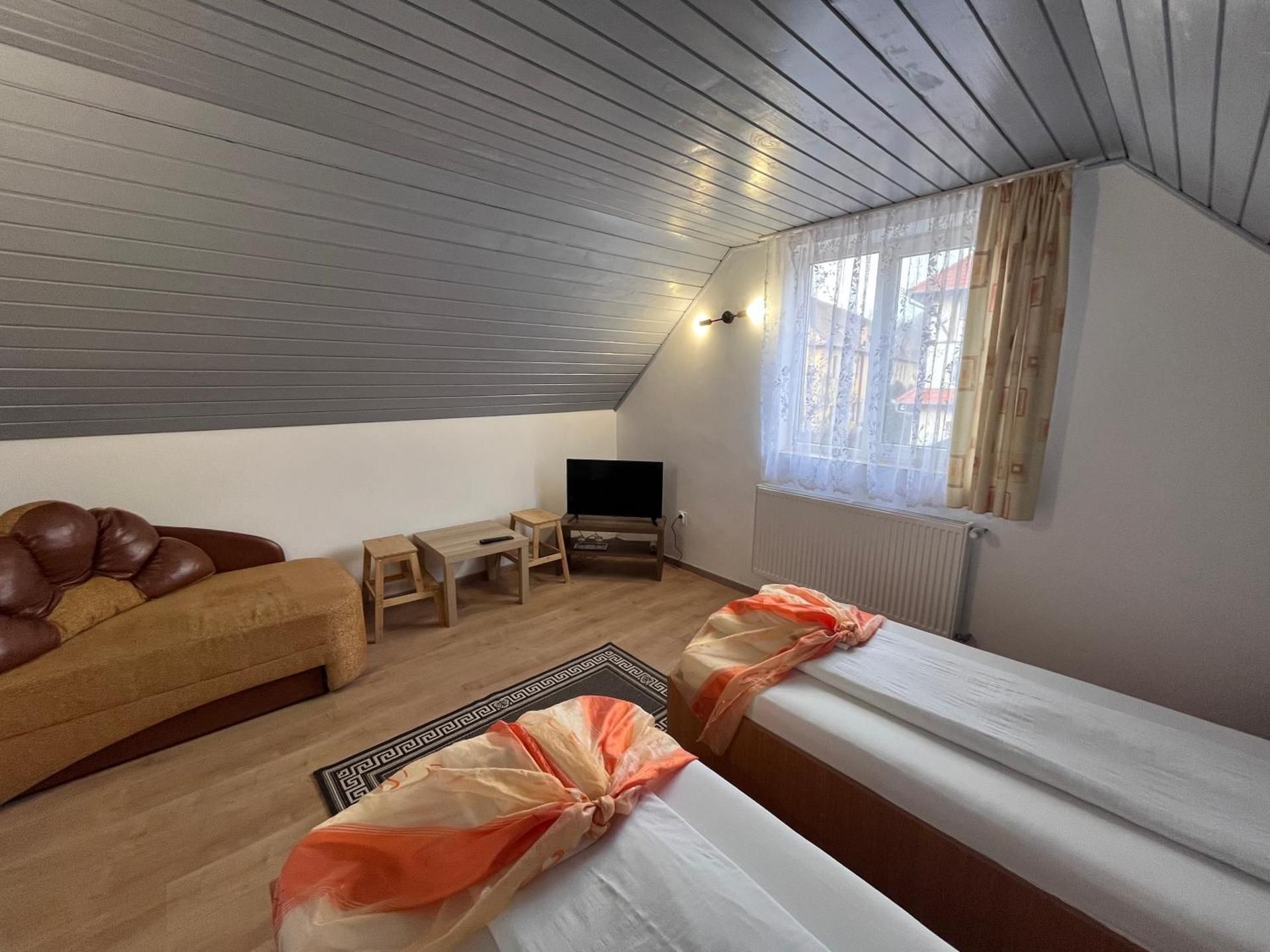 Two-Bedroom Suite