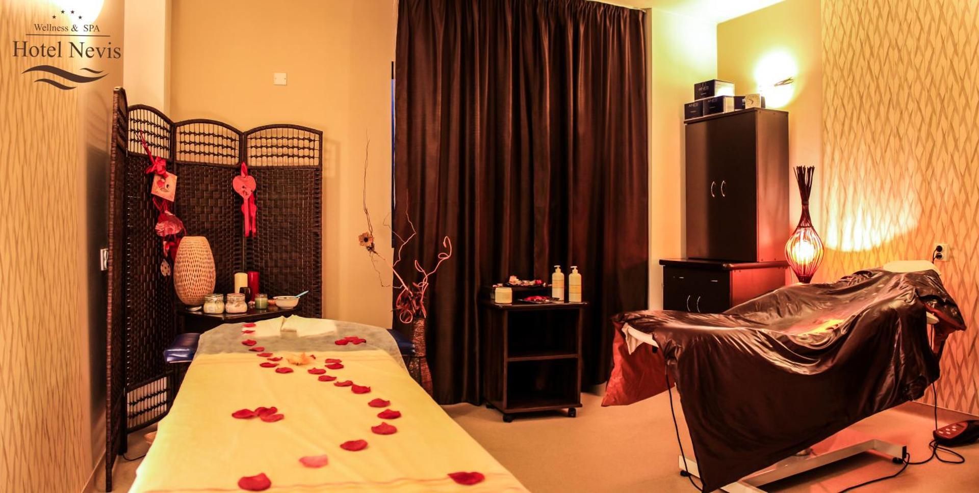 Romantic Escape Package - Superior Double Room with Spa