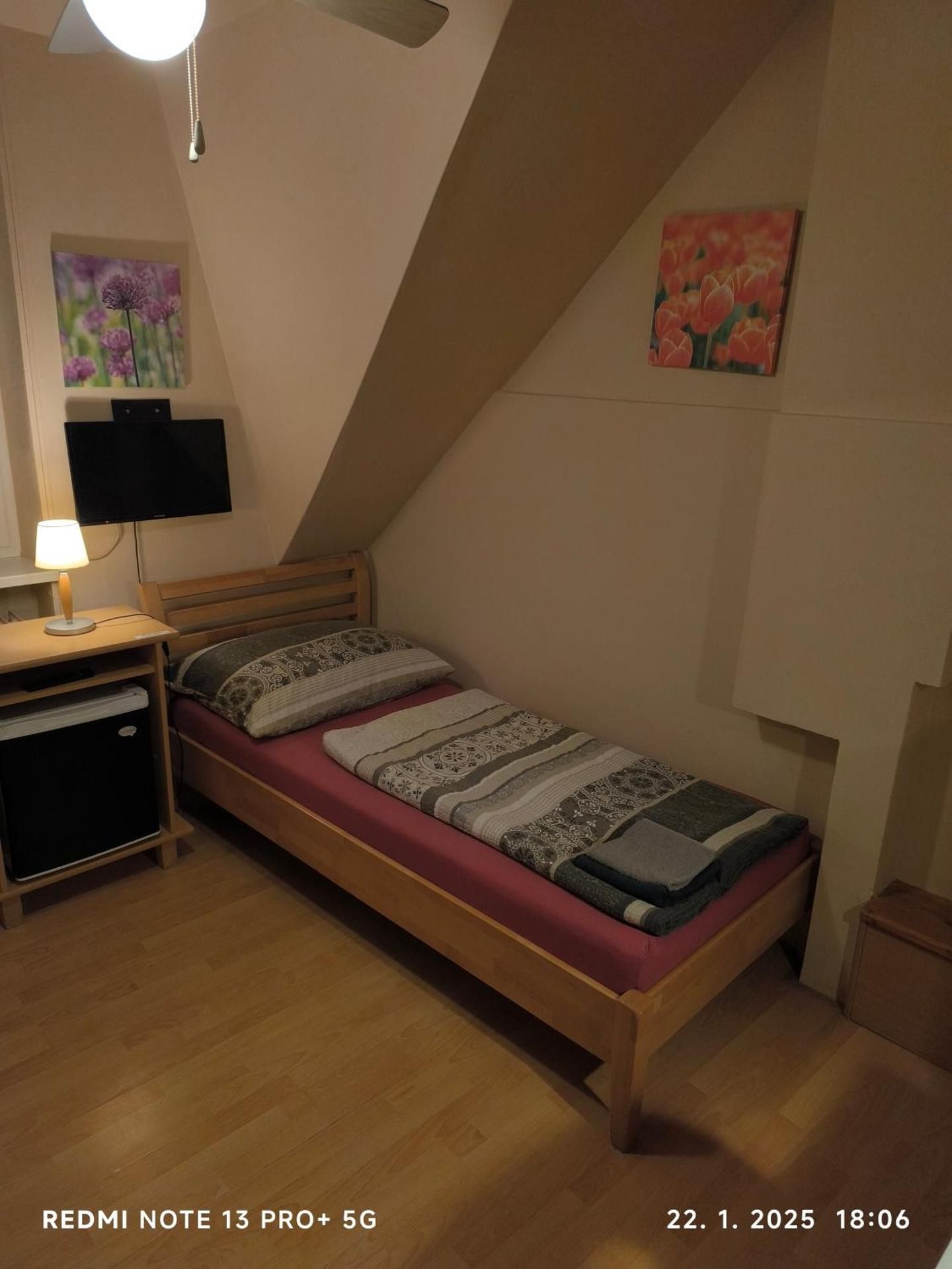 Single Room with Bath