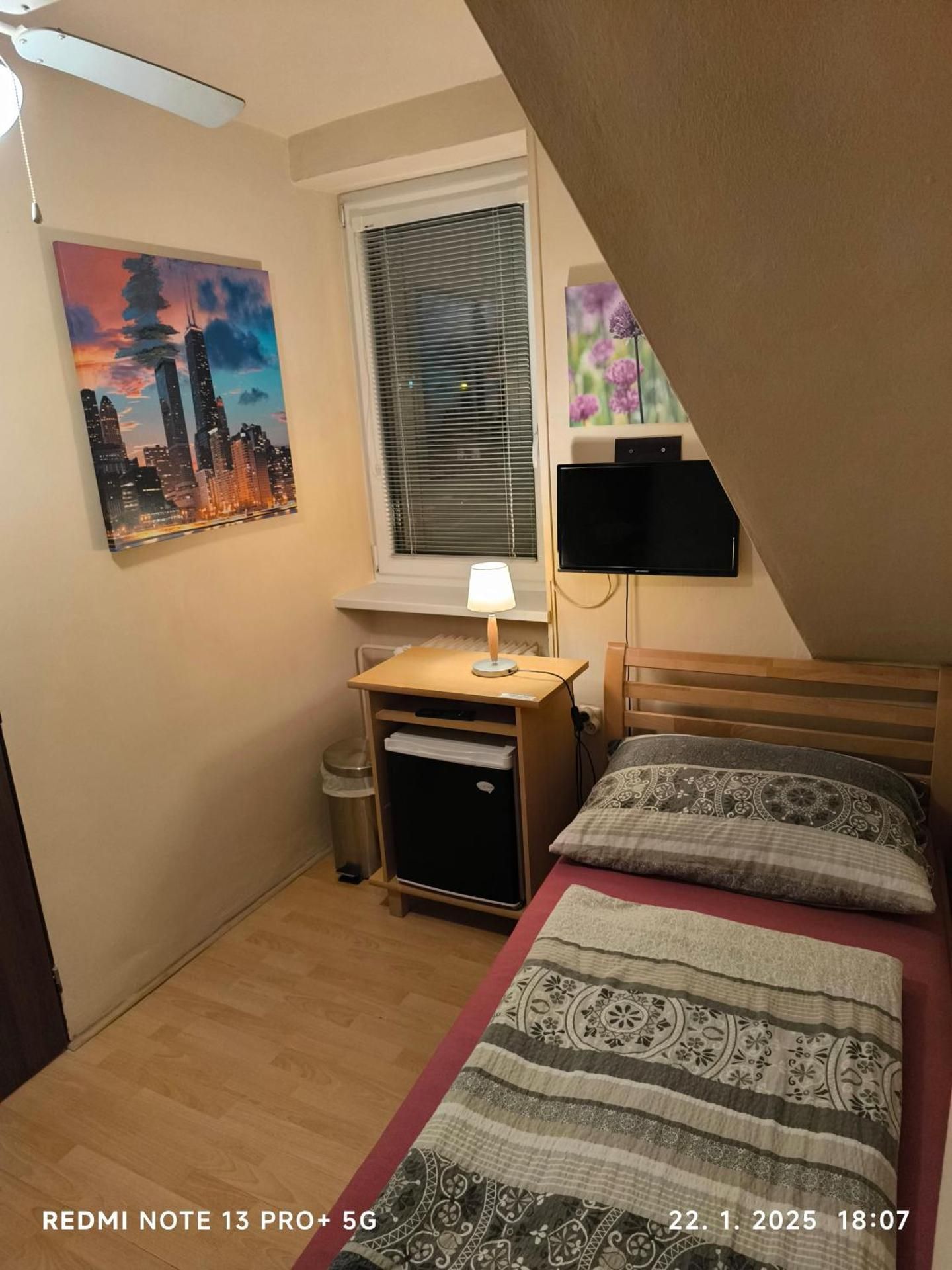 Single Room with Bath