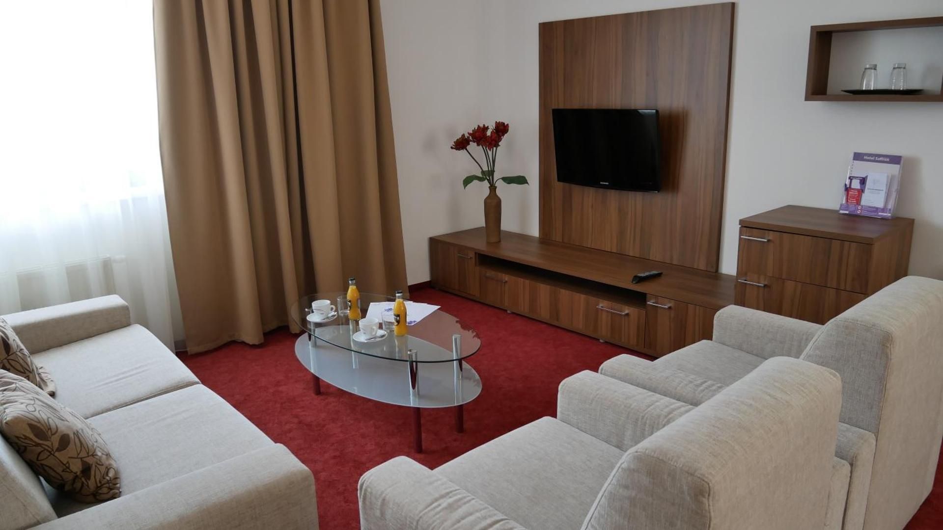 Suite with Free Mini-bar