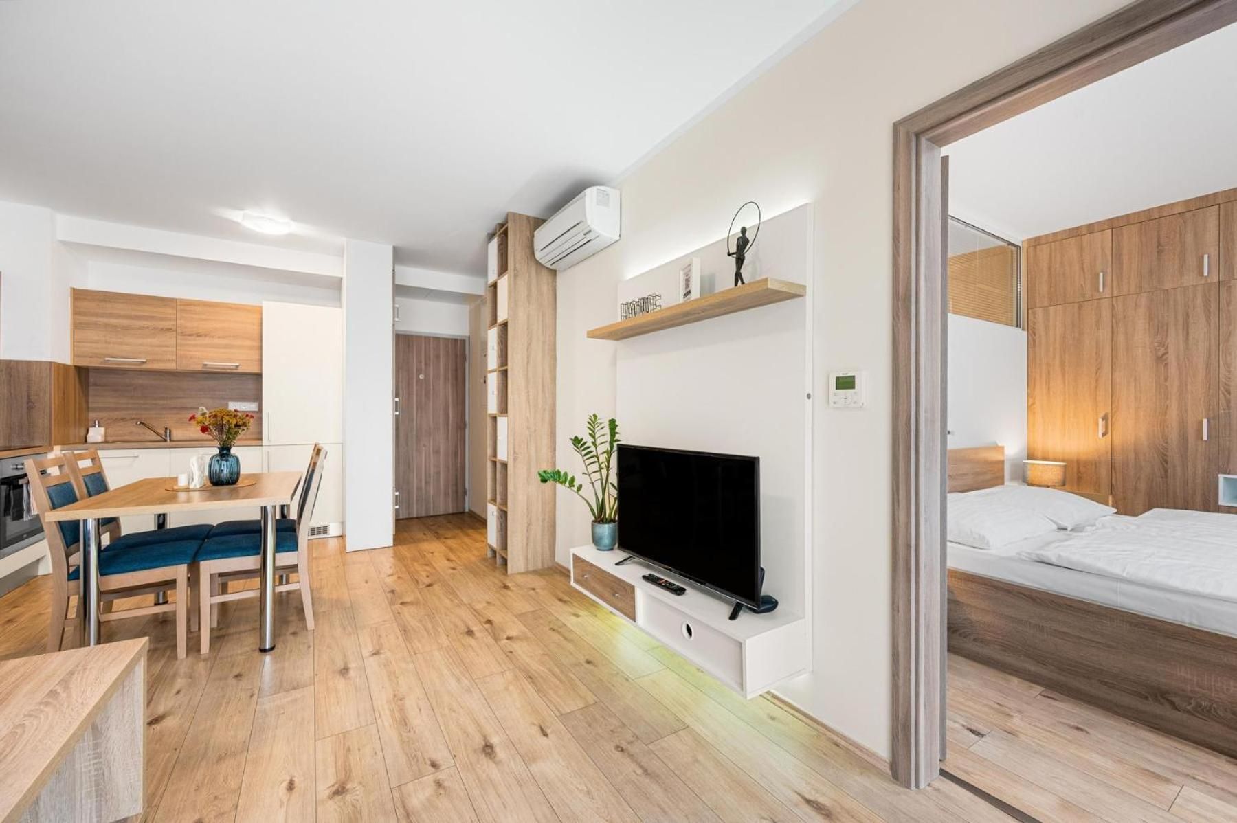 Apartment with Balcony