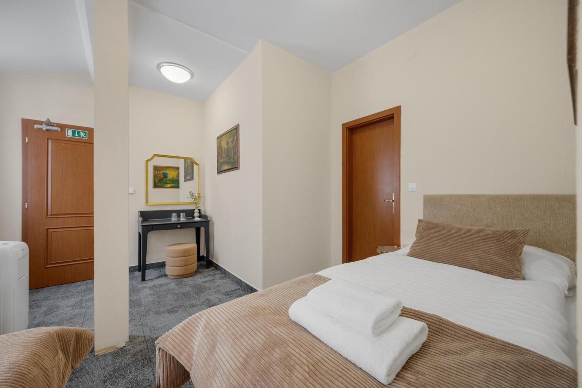 Reverie Hotel Twin Room 2