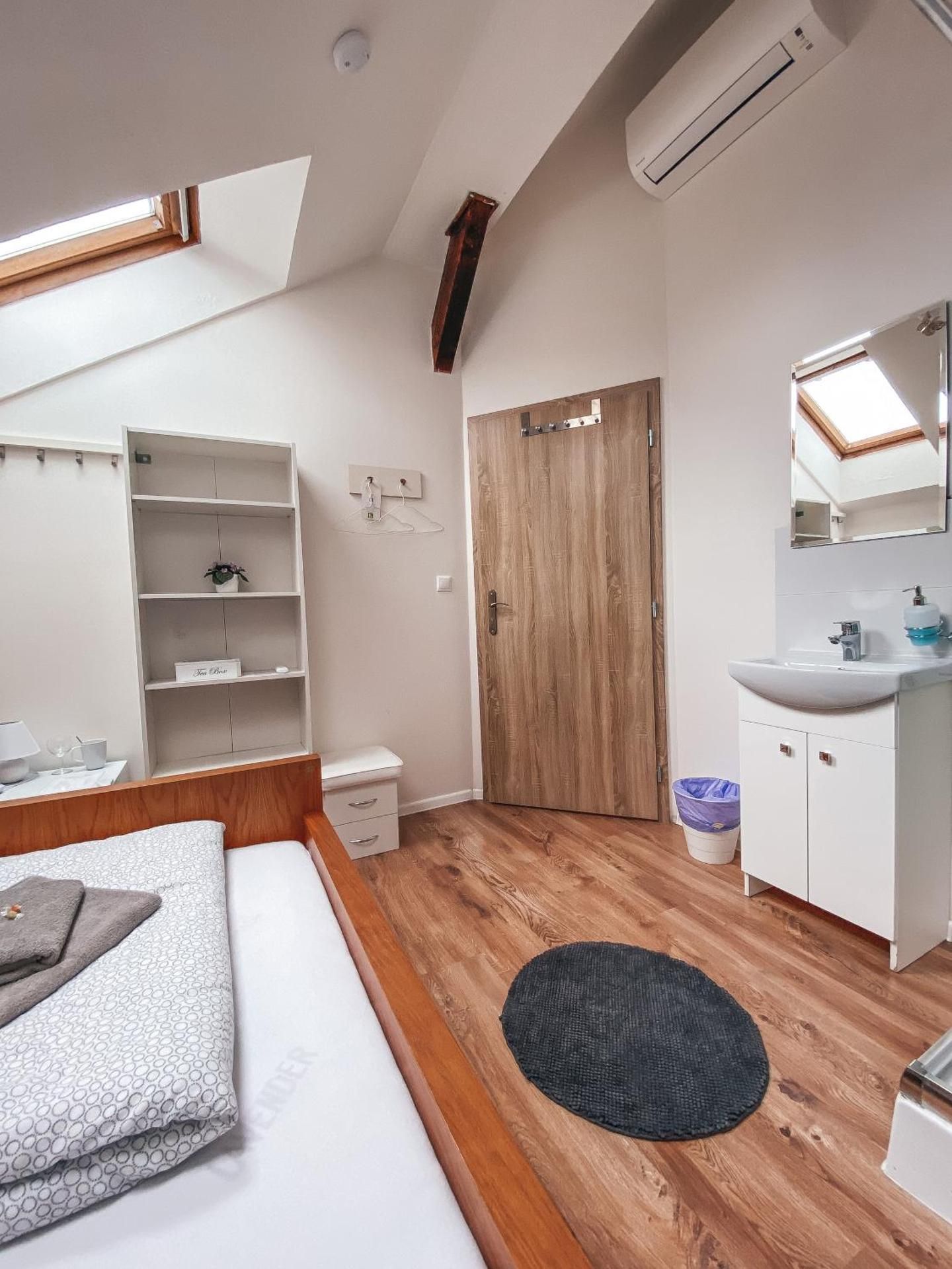 Single Room