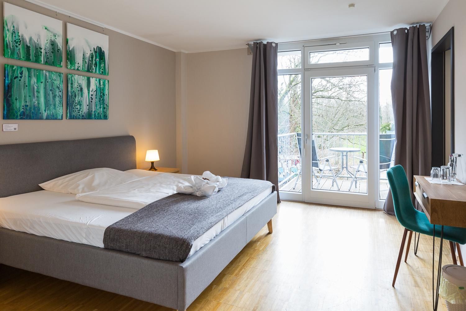 Double room-Standard-Ensuite with Shower-Balcony