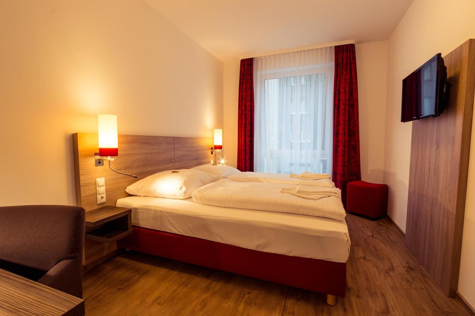 Double Room with Private Bathroom