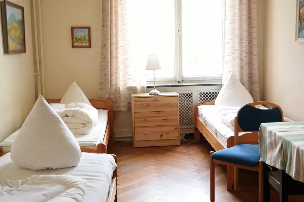Triple Room with Shared Bathroom