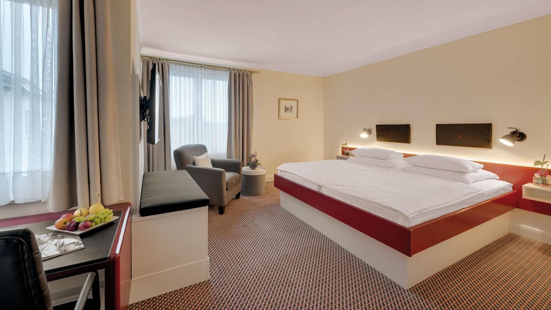 Double Room with Partial River View without balcony