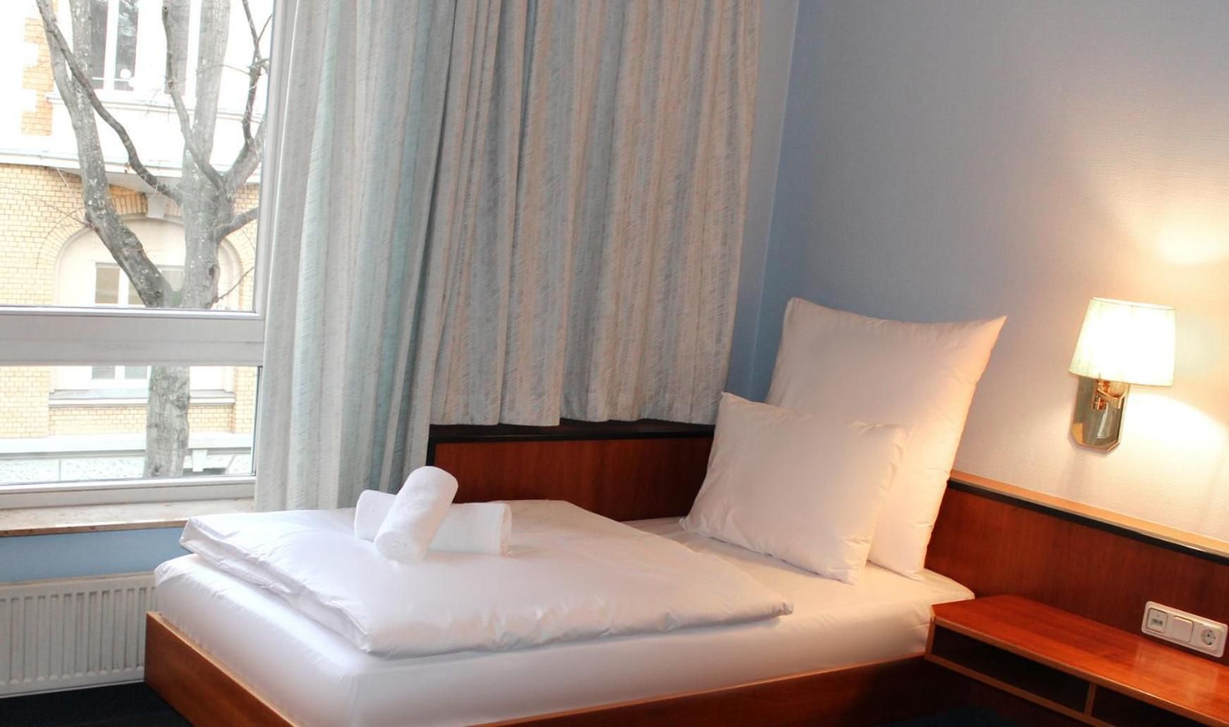 Single Room With Private Bathroom