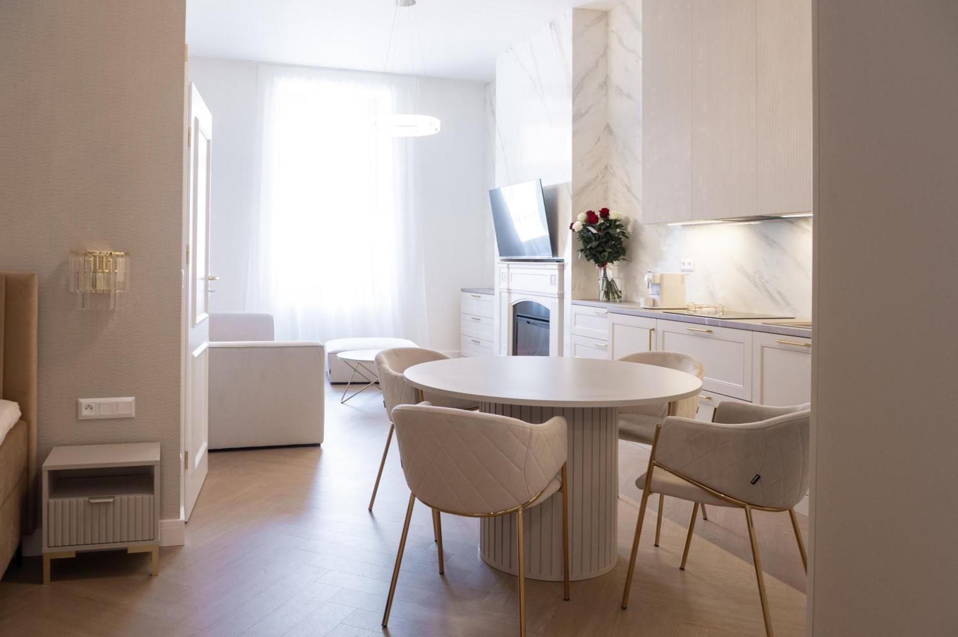Two-Bedroom Apartment with City View