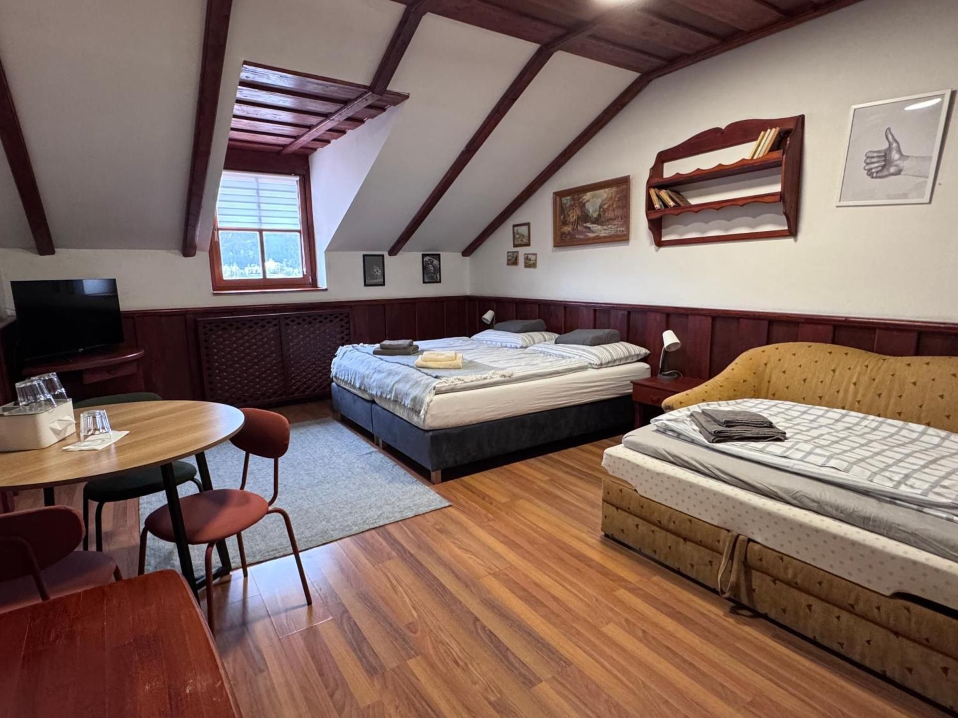 Large Double Room