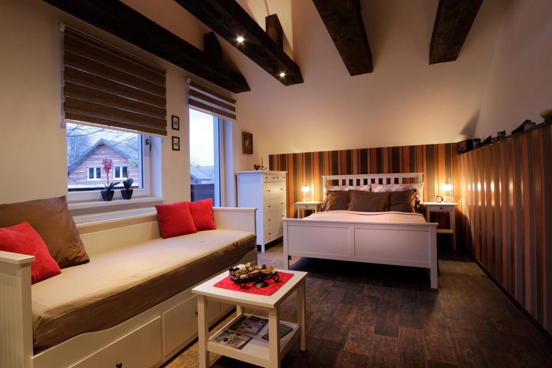 Deluxe Apartment with Balcony