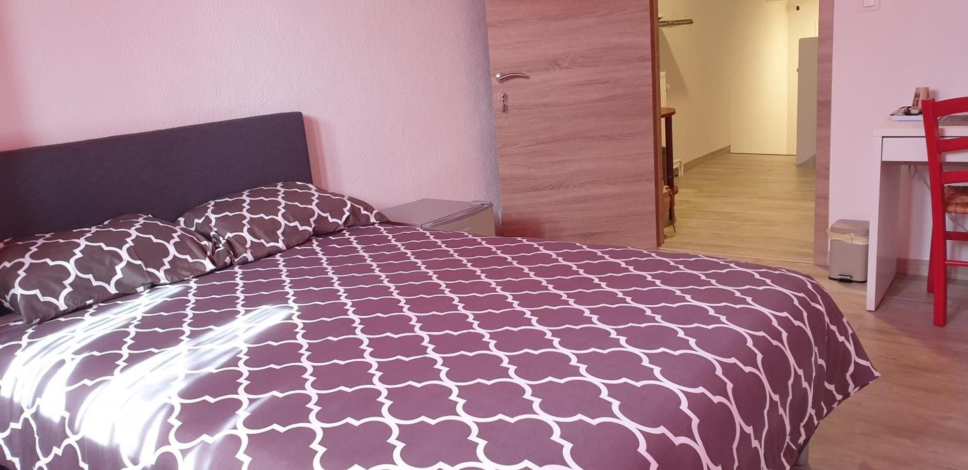 Double Room with Private External Bathroom