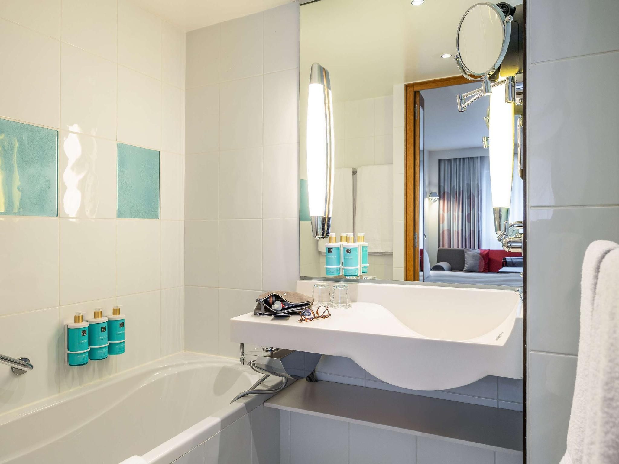 Novotel Mechelen Centrum EXECUTIVE ROOM WITH ONE DOUBLE BED 3