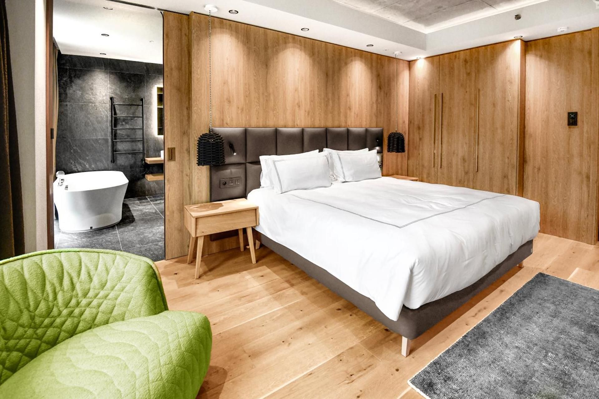 Swissôtel Damian Jasna (Opening winter 2024) Swiss Signature Three-Bedroom Apartment